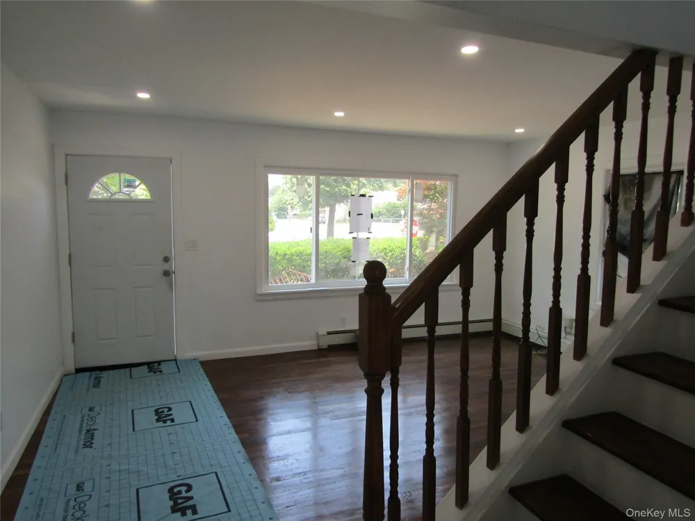 258 Brown Avenue Hempstead, NY 11550