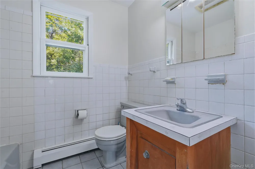 529 Lakeview Terrace Kingston, NY 12401