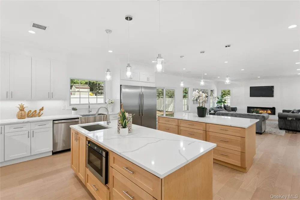 1222 Powell Avenue North Merrick, NY 11566
