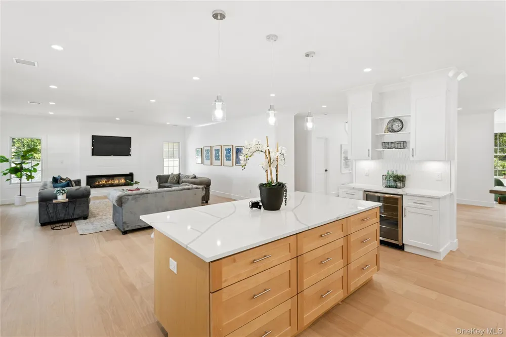 1222 Powell Avenue North Merrick, NY 11566