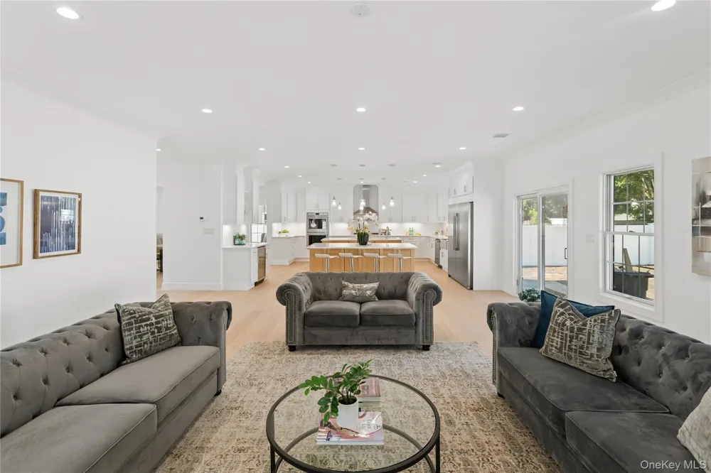 1222 Powell Avenue North Merrick, NY 11566