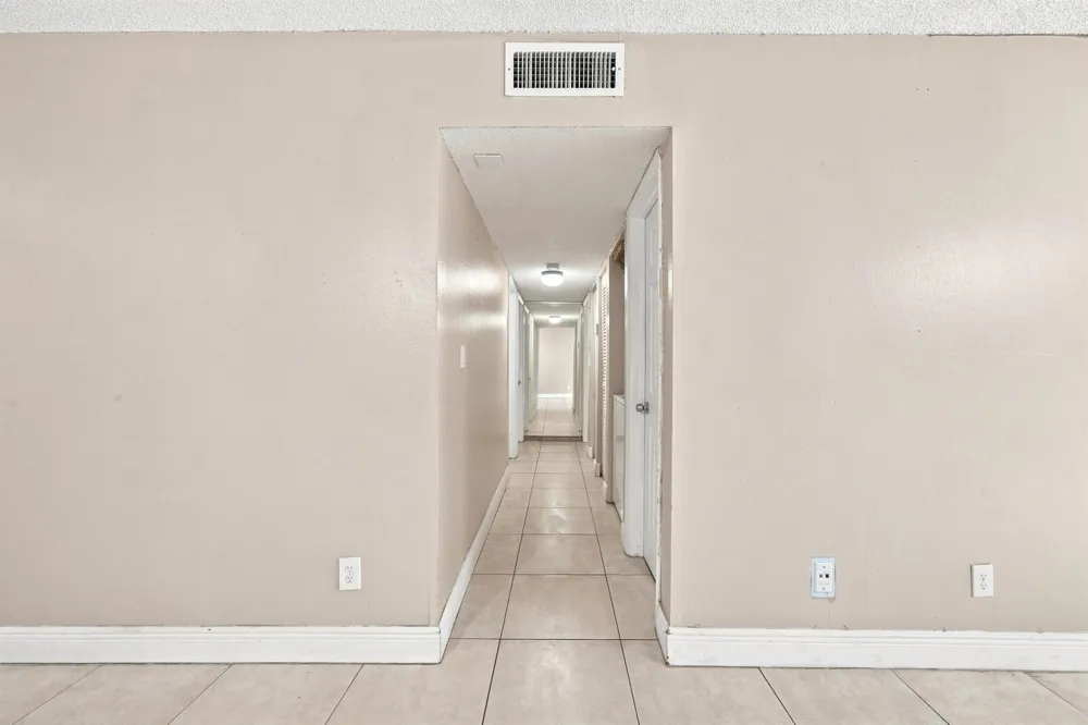 1750 W 46TH STREET #242 Hialeah, FL 33012