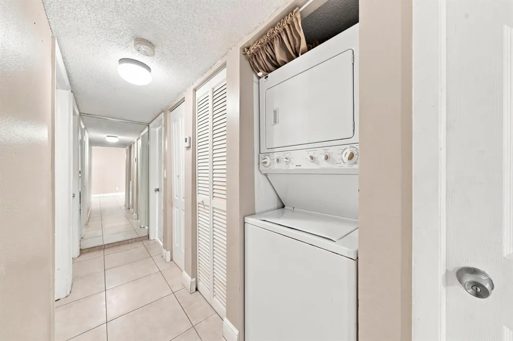 1750 W 46TH STREET #242 Hialeah, FL 33012