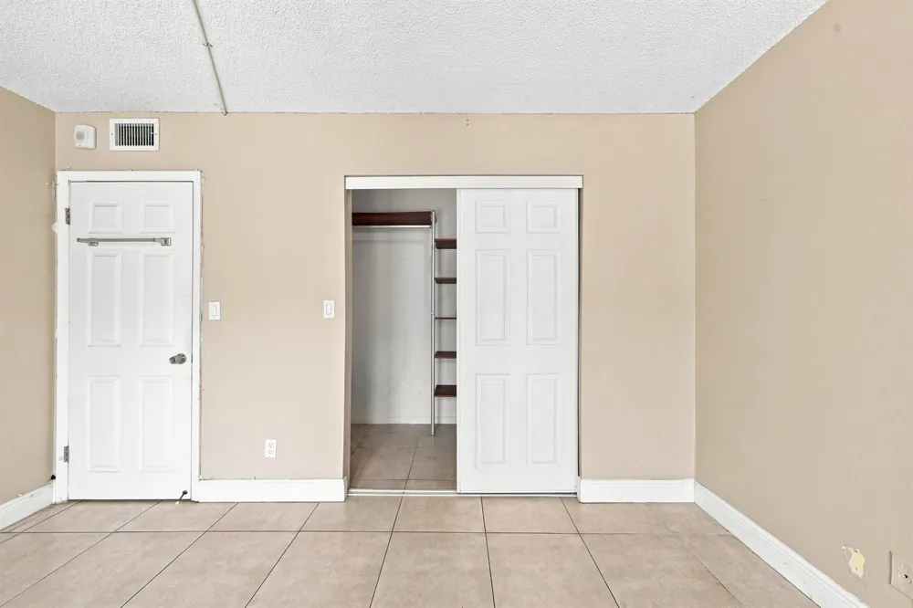 1750 W 46TH STREET #242 Hialeah, FL 33012