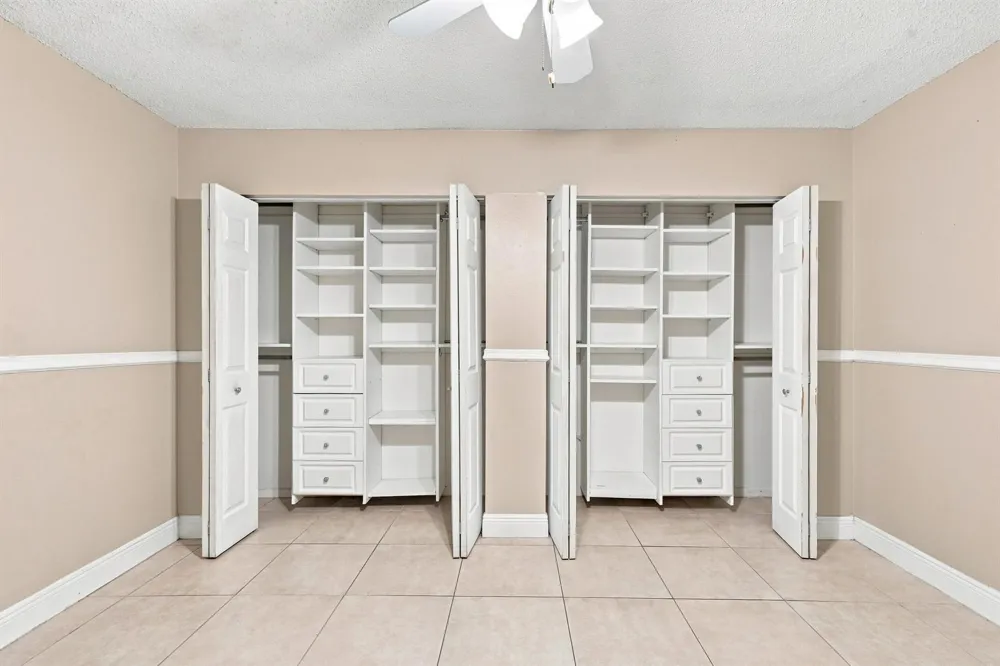 1750 W 46TH STREET #242 Hialeah, FL 33012