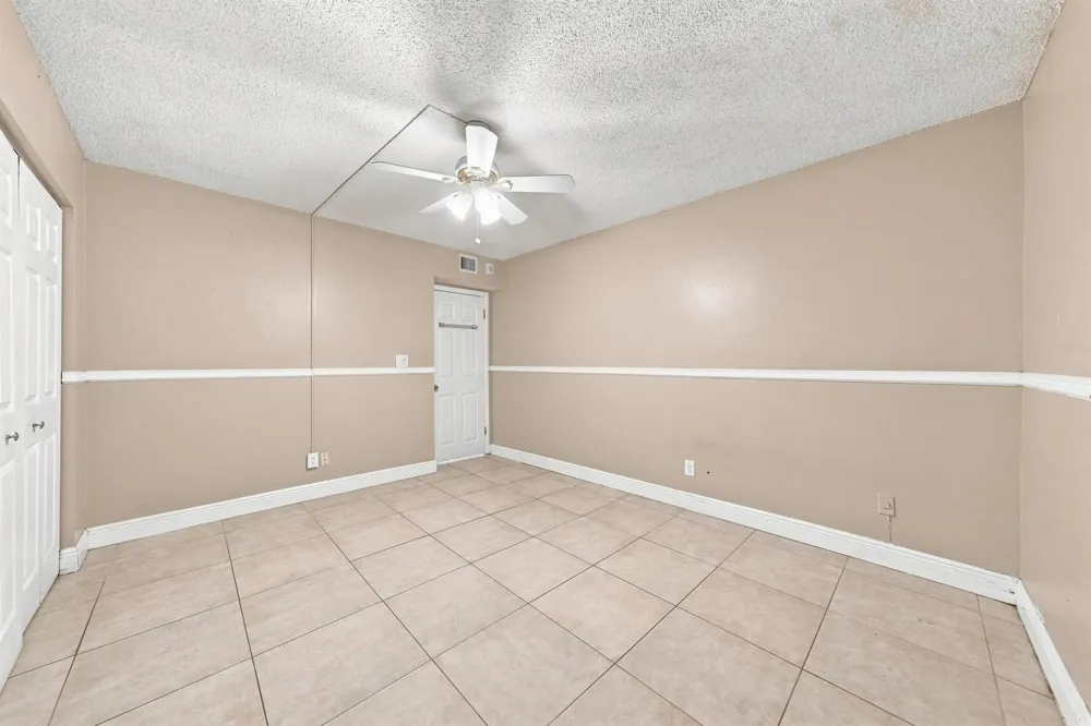 1750 W 46TH STREET #242 Hialeah, FL 33012