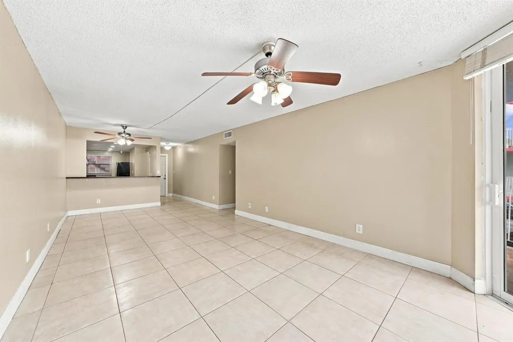 1750 W 46TH STREET #242 Hialeah, FL 33012