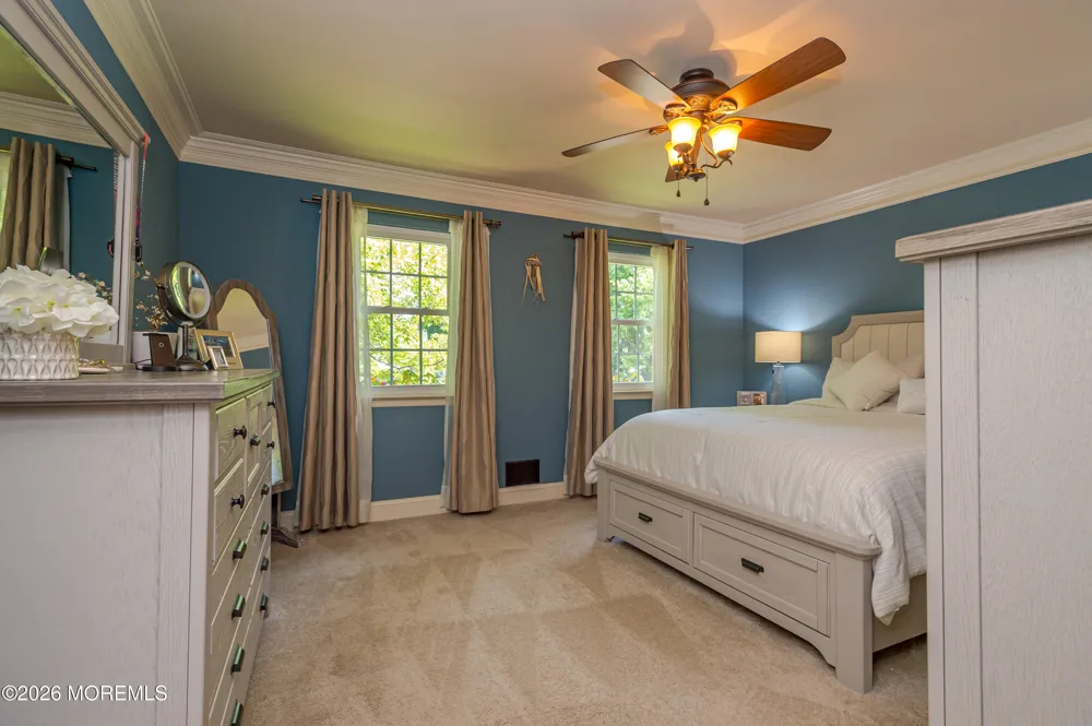20 Eisenhower Court Matawan, NJ 07747