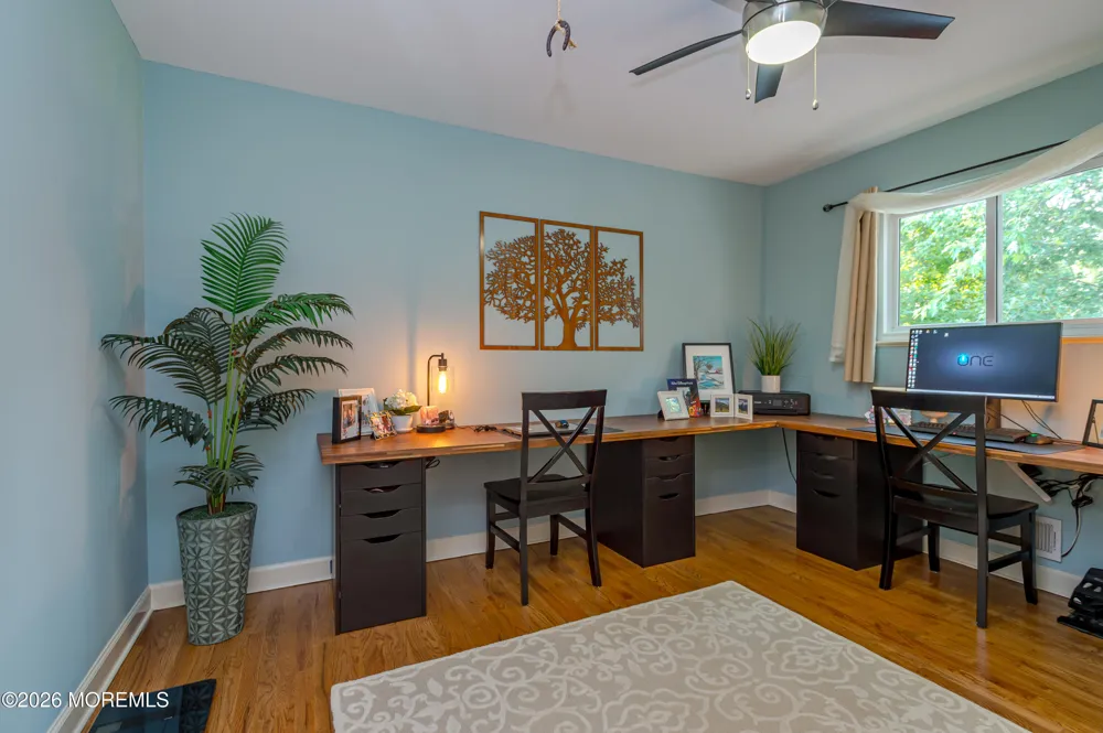20 Eisenhower Court Matawan, NJ 07747