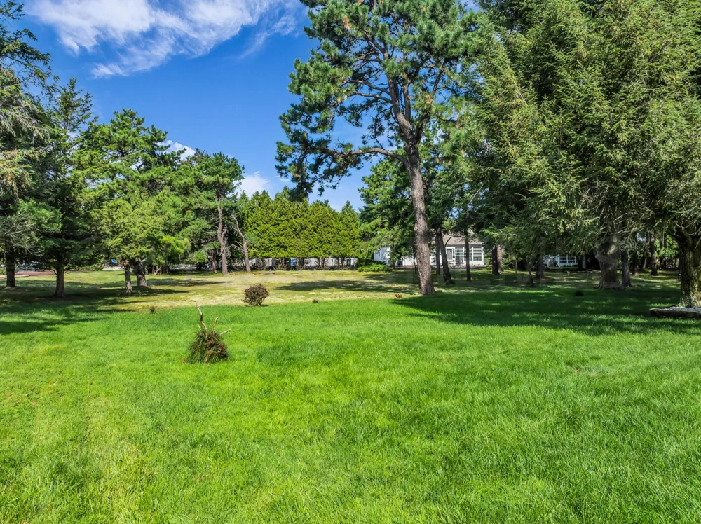 27 Nostrand Drive Toms River, NJ 08757