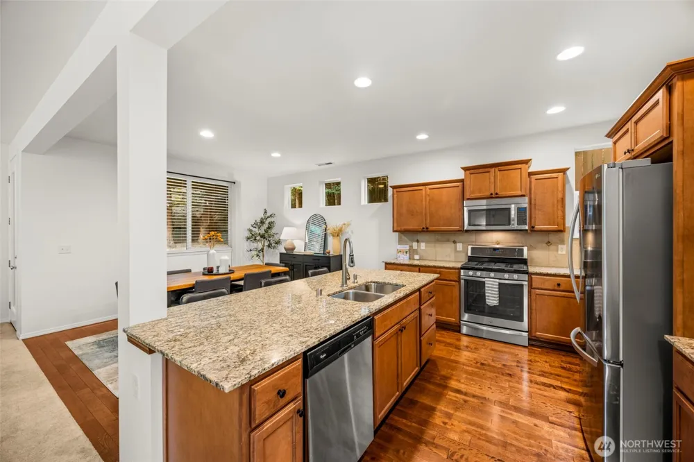 19729 129th Avenue NE Woodinville, WA 98072
