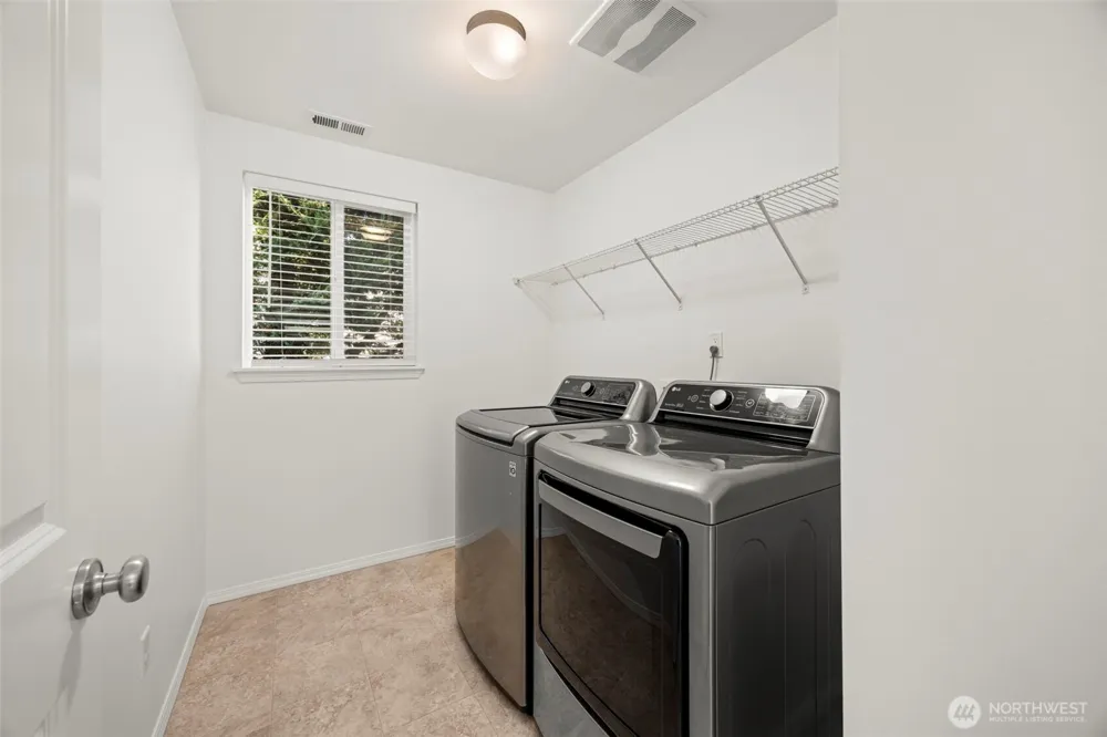 19729 129th Avenue NE Woodinville, WA 98072