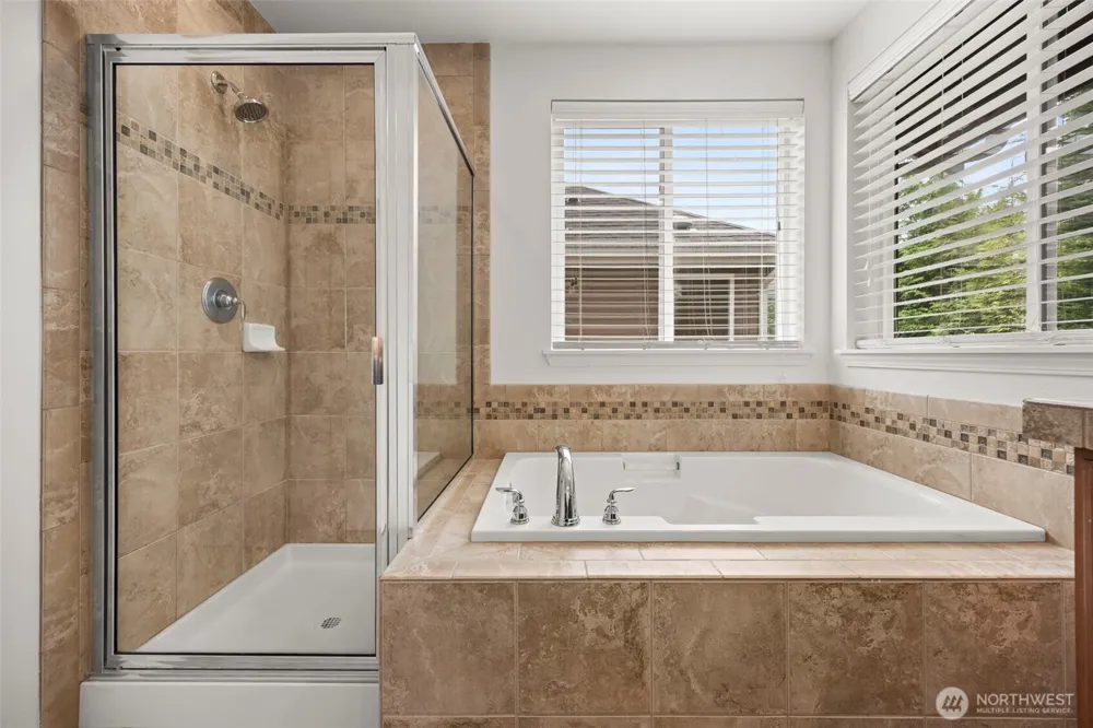 19729 129th Avenue NE Woodinville, WA 98072