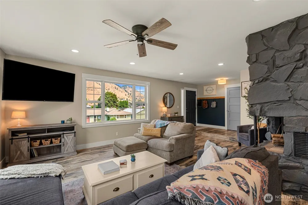100 Valley Street Cashmere, WA 98815