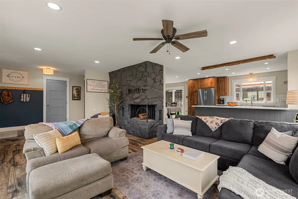 100 Valley Street Cashmere, WA 98815