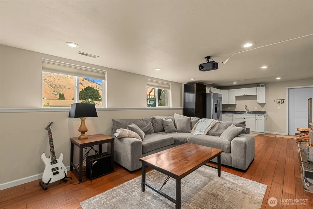 100 Valley Street Cashmere, WA 98815