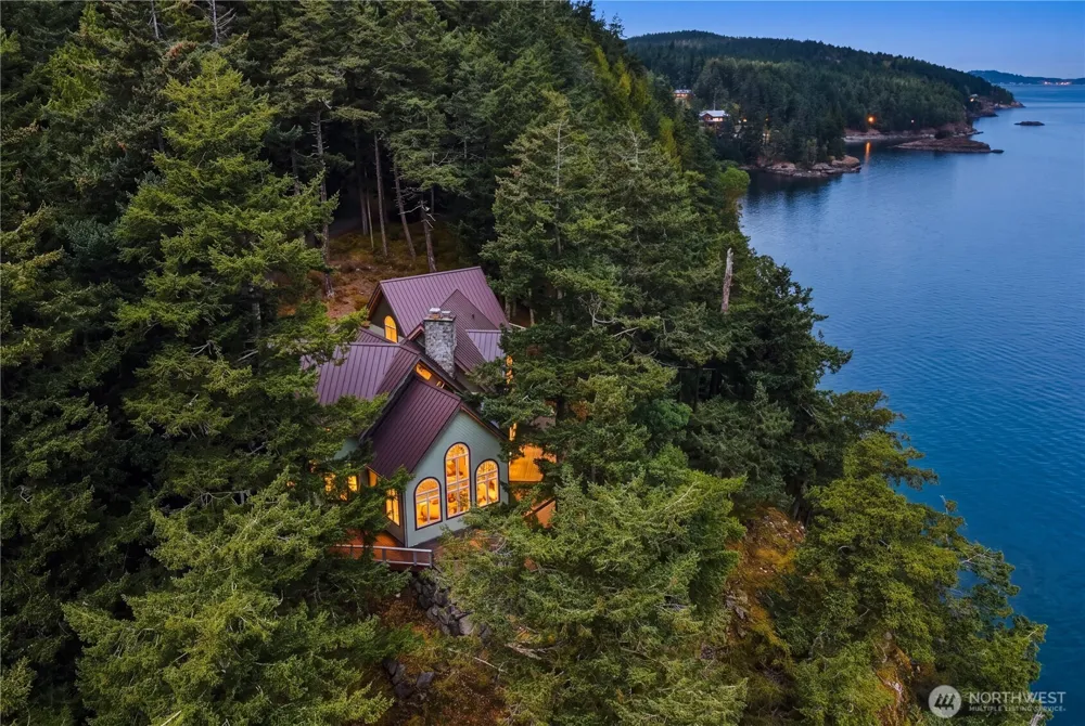 955 Diamond Hill Road Orcas Island, WA 98280