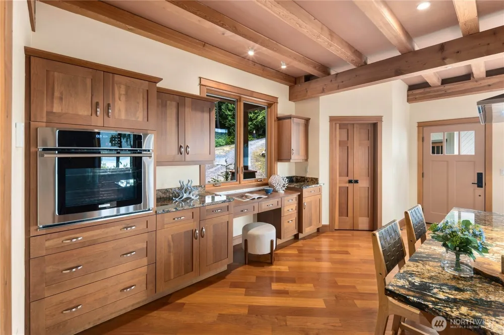 955 Diamond Hill Road Orcas Island, WA 98280
