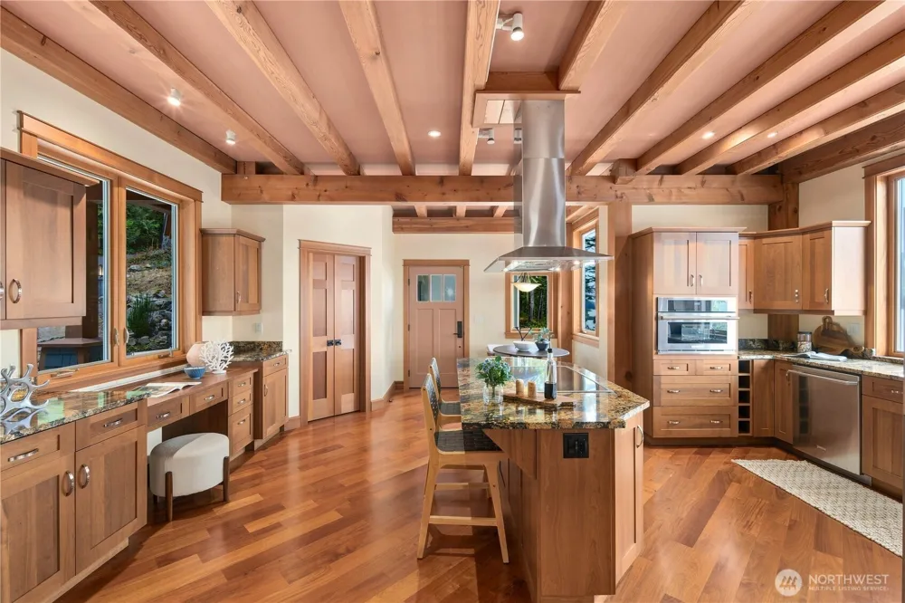 955 Diamond Hill Road Orcas Island, WA 98280