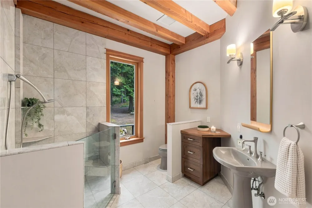 955 Diamond Hill Road Orcas Island, WA 98280