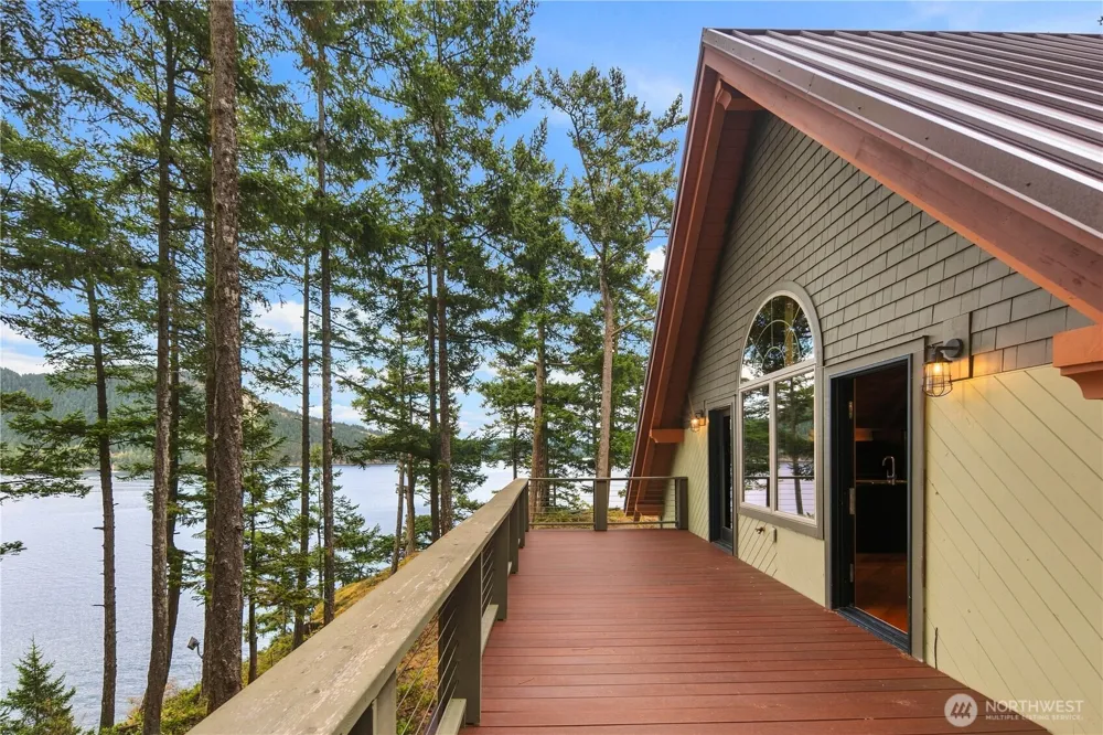 955 Diamond Hill Road Orcas Island, WA 98280