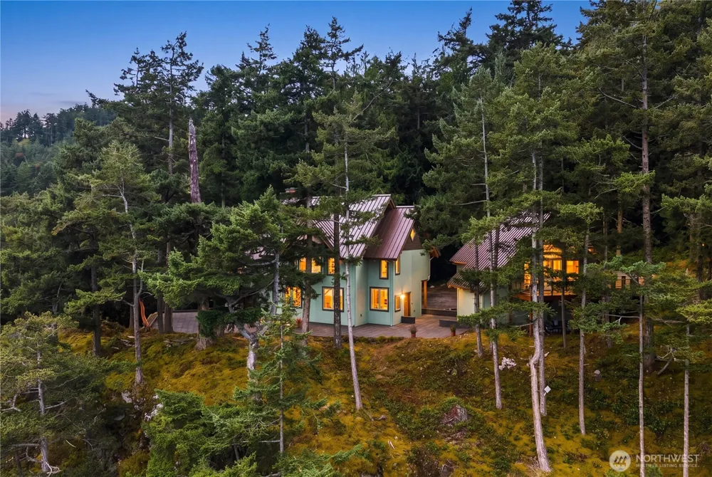 955 Diamond Hill Road Orcas Island, WA 98280