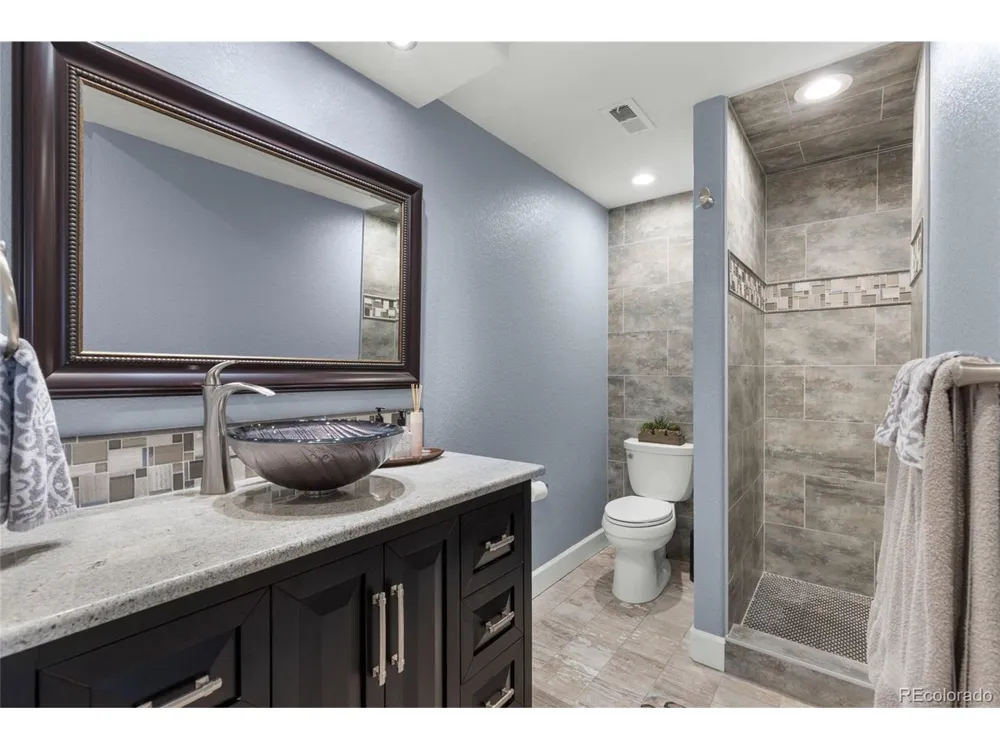 27855 E Moraine Drive Aurora, CO 80016