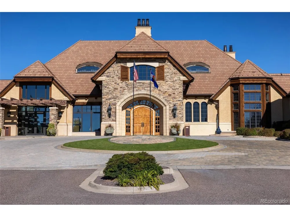 27855 E Moraine Drive Aurora, CO 80016