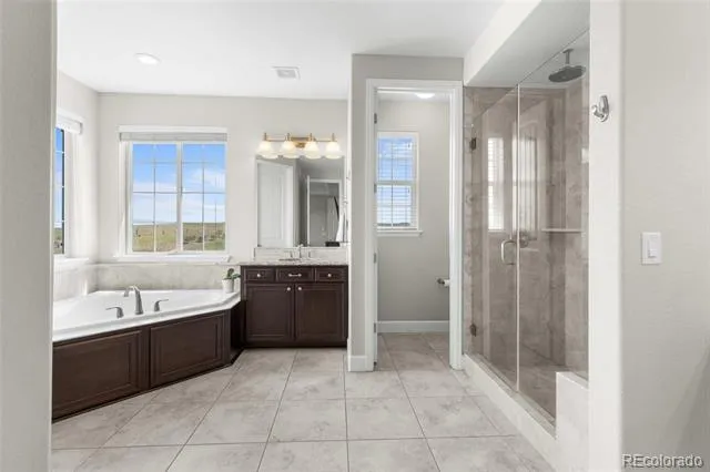 27855 E Moraine Drive Aurora, CO 80016