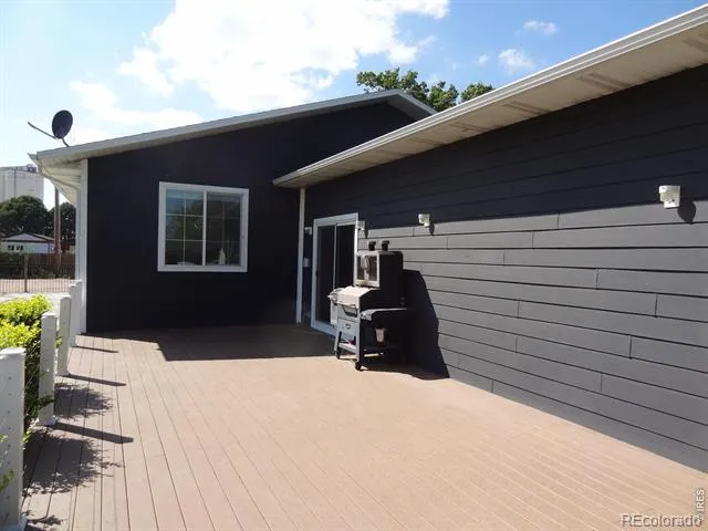 340 Phelan Avenue Holyoke, CO 80734