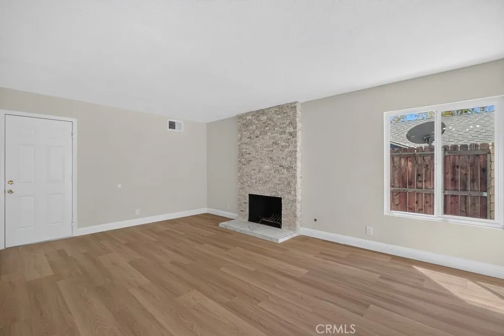 6542 Redbud Rancho Cucamonga, CA 91739