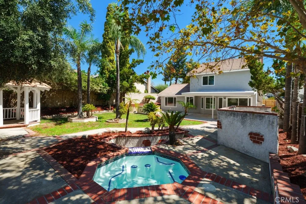 6542 Redbud Rancho Cucamonga, CA 91739
