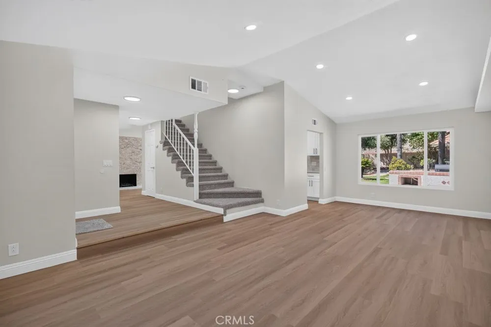 6542 Redbud Rancho Cucamonga, CA 91739