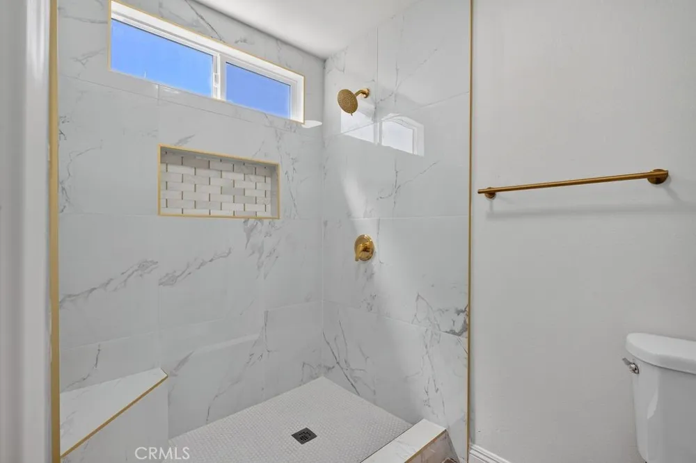 6542 Redbud Rancho Cucamonga, CA 91739