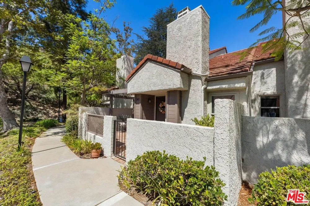 302 Via Colinas Westlake Village, CA 91362
