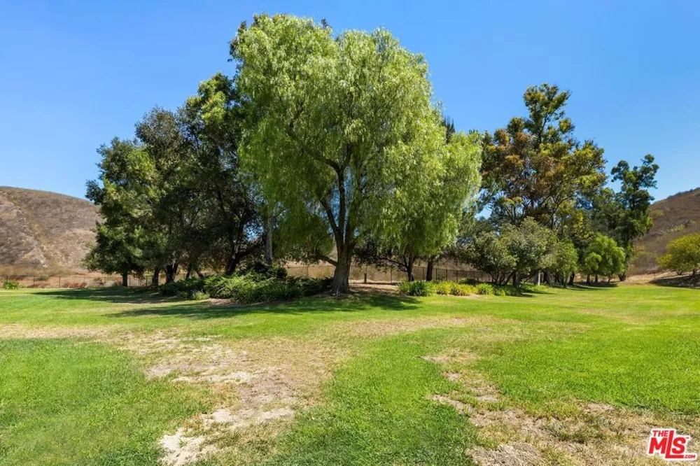 302 Via Colinas Westlake Village, CA 91362
