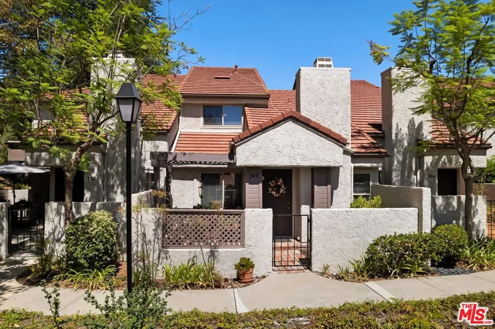 302 Via Colinas Westlake Village, CA 91362