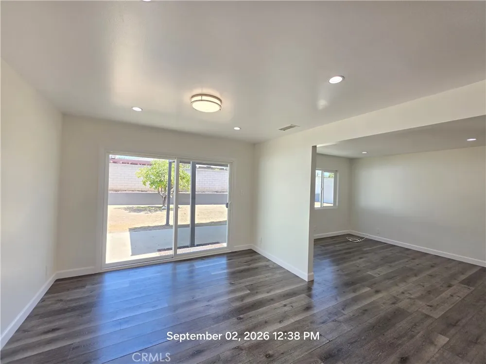 858 Darfield Covina, CA 91724