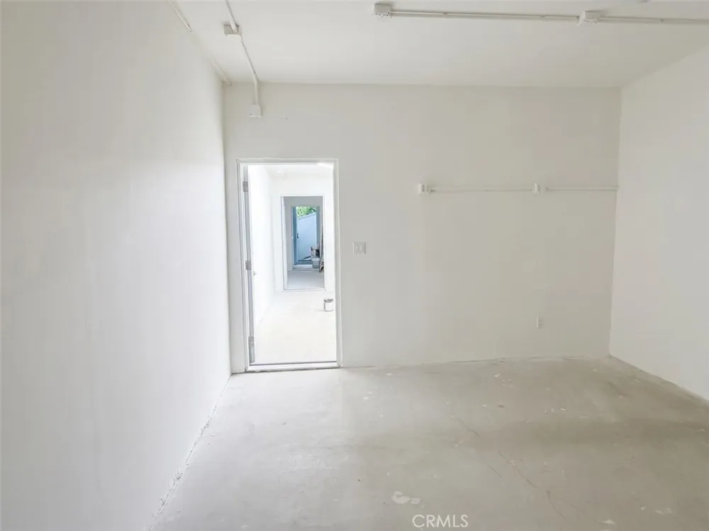 4234 Alhama Drive Woodland Hills, CA 91364