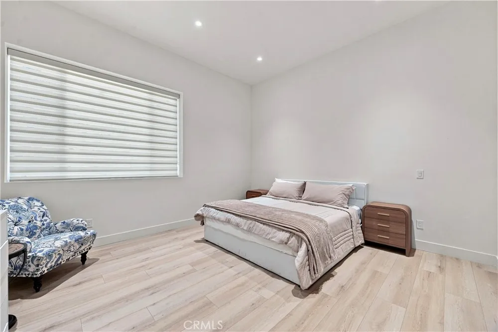 9500 Amoret Drive Tujunga, CA 91042