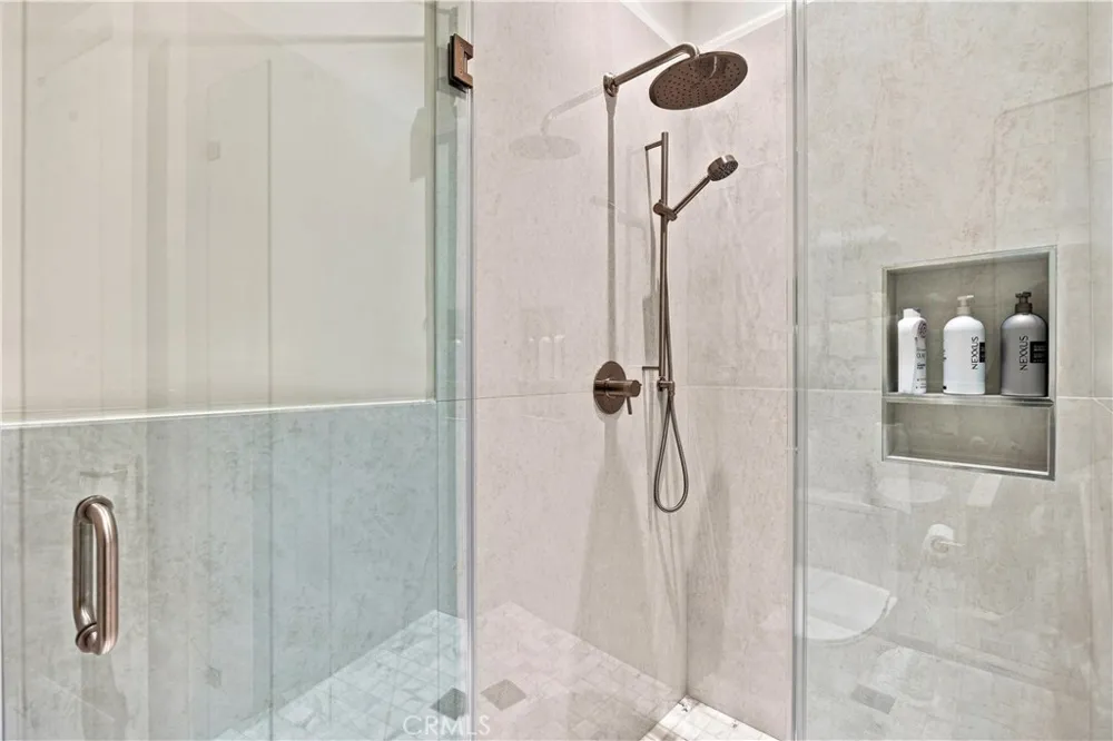9500 Amoret Drive Tujunga, CA 91042