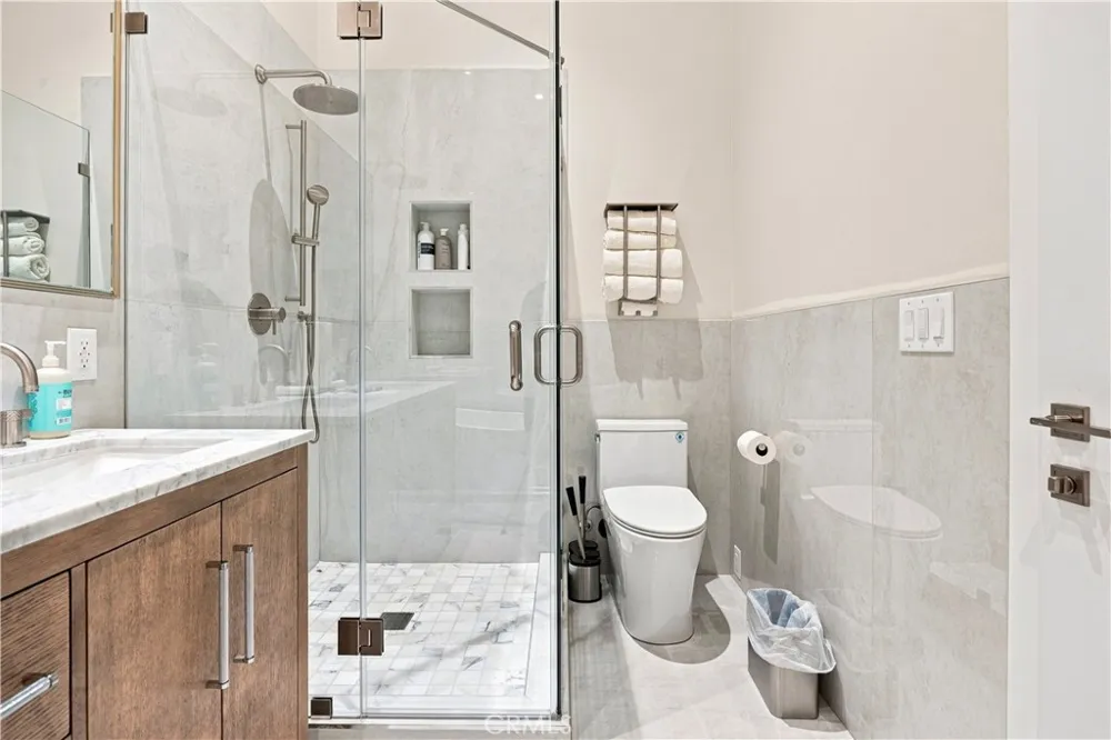 9500 Amoret Drive Tujunga, CA 91042