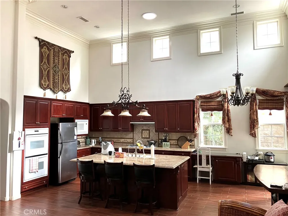 1492 Voyager Drive Tustin, CA 92782