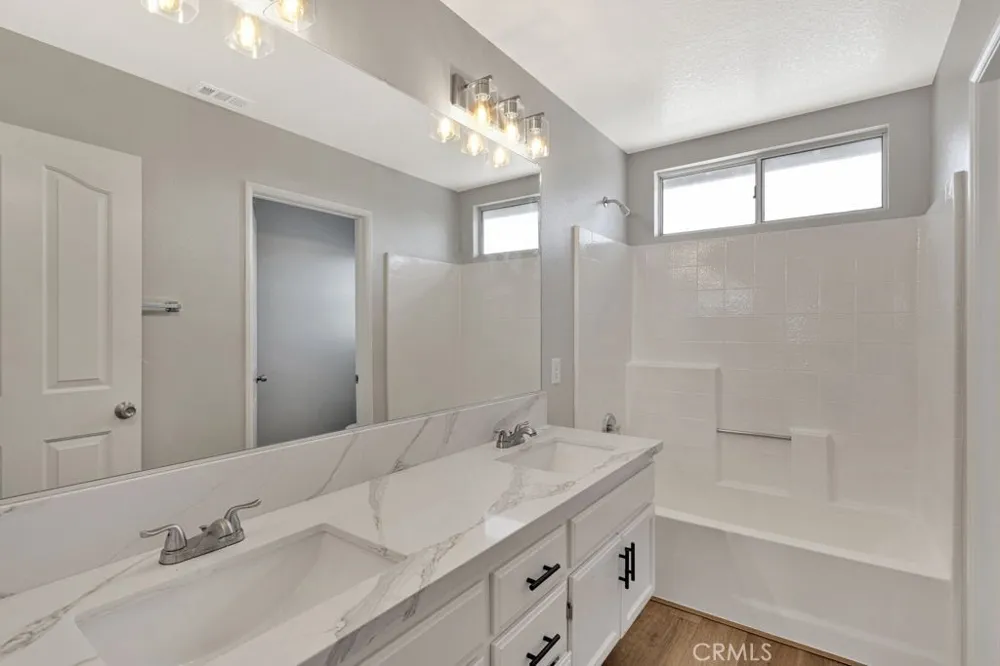 12354 Navajo Victorville, CA 92392