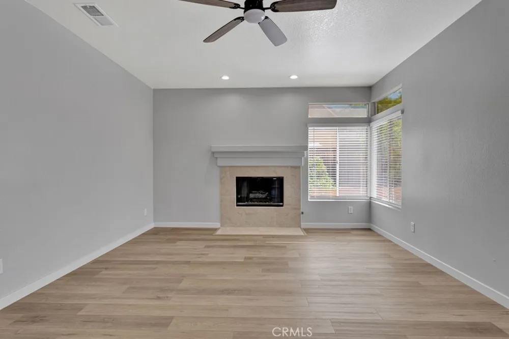 12354 Navajo Victorville, CA 92392