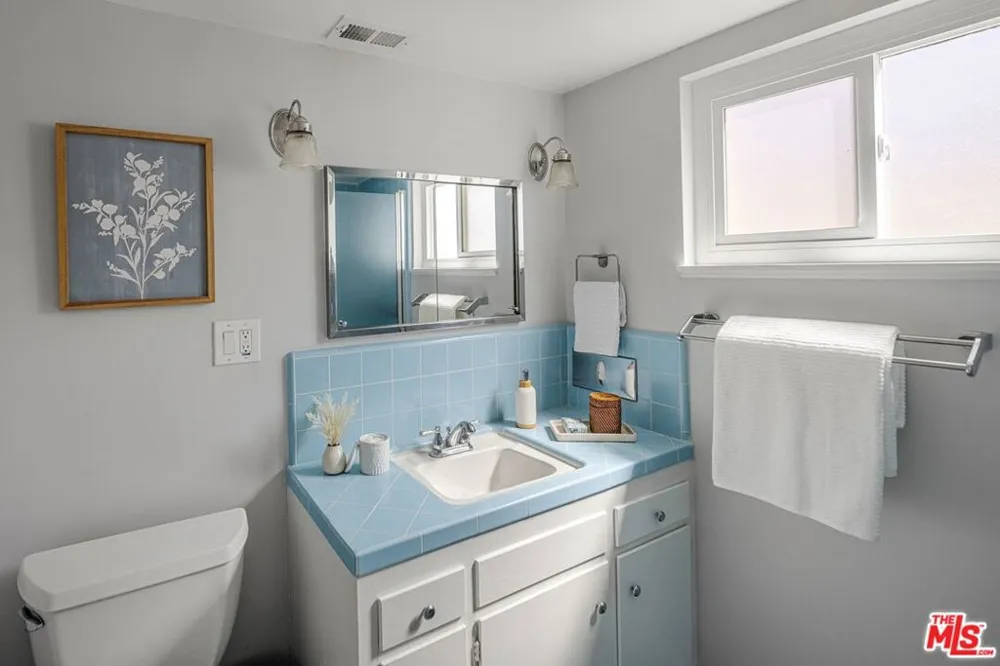 5359 Reef Way Oxnard, CA 93035