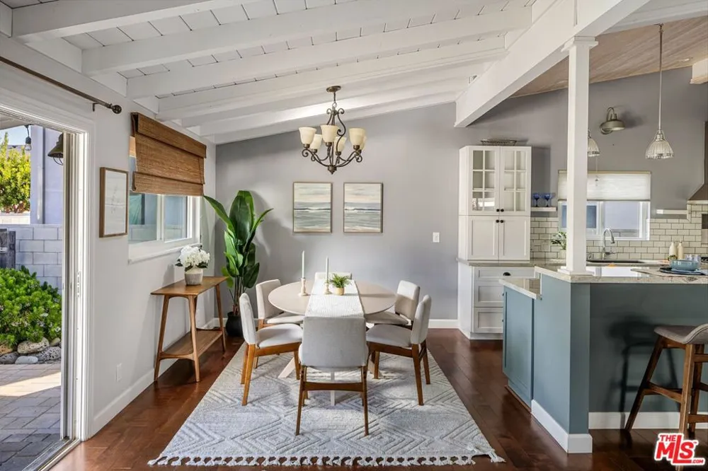 5359 Reef Way Oxnard, CA 93035
