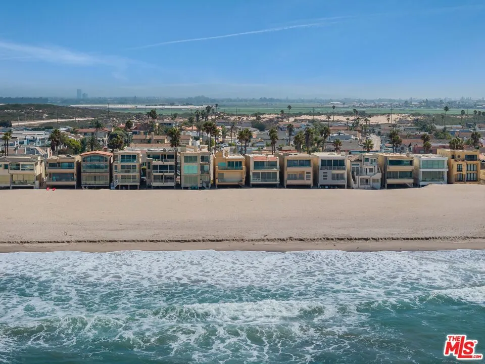 5359 Reef Way Oxnard, CA 93035