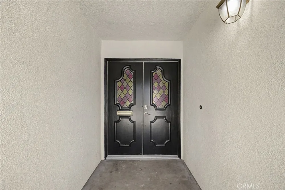 834 W 8th Upland, CA 91786