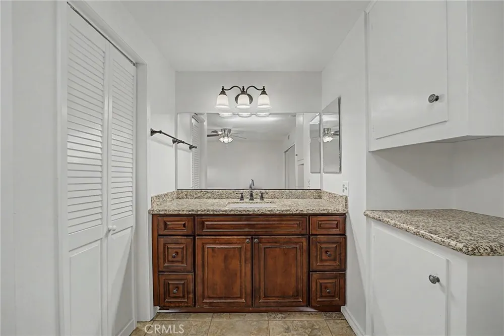 834 W 8th Upland, CA 91786